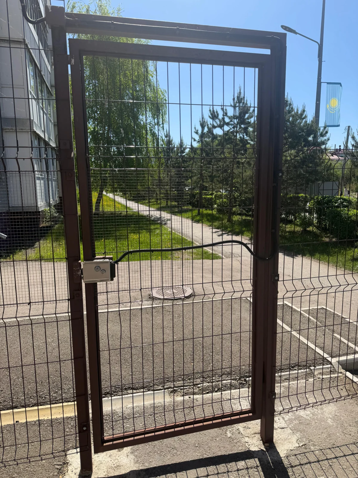 Калитка с замком 2